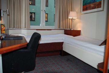 Scandic Karl Johan 3*
